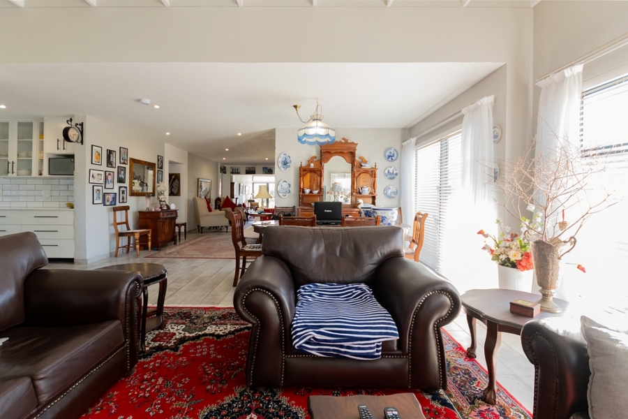4 Bedroom Property for Sale in Shelley Point Western Cape